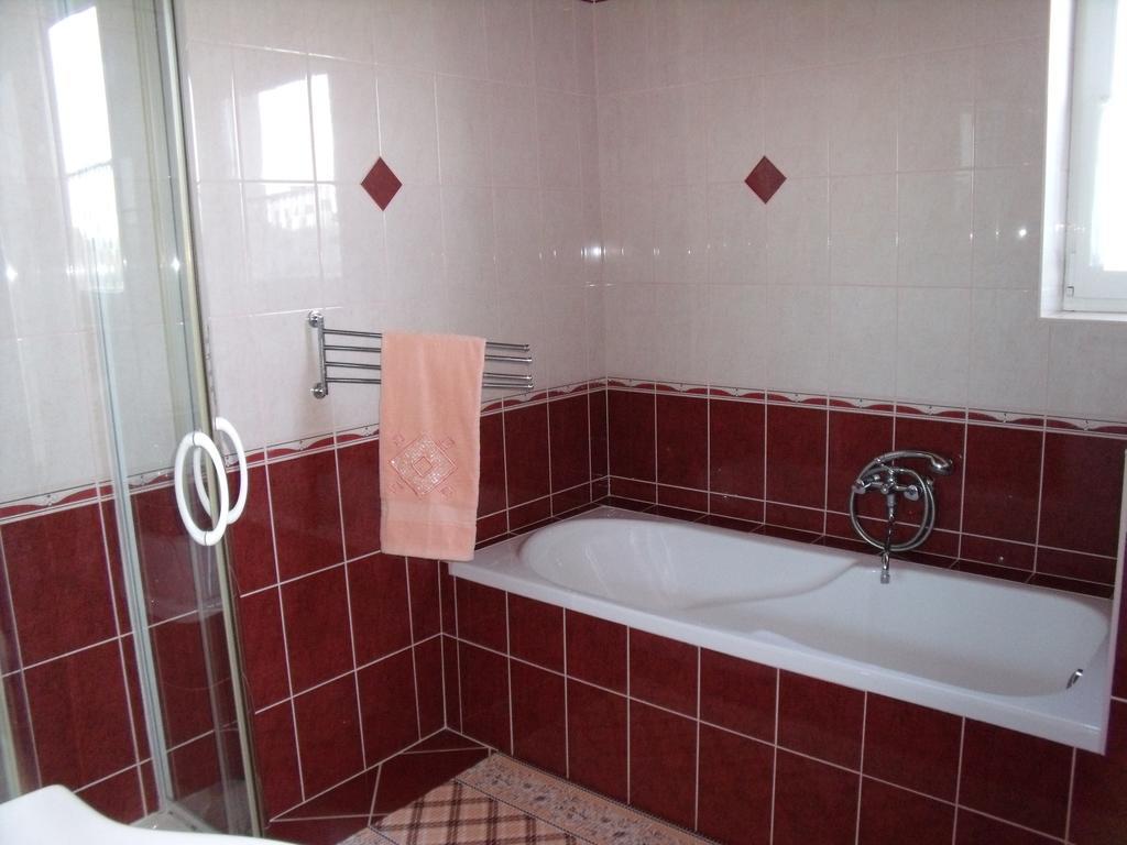 Apartament Viola Vendeghaz Kehidakustány Zewnętrze zdjęcie