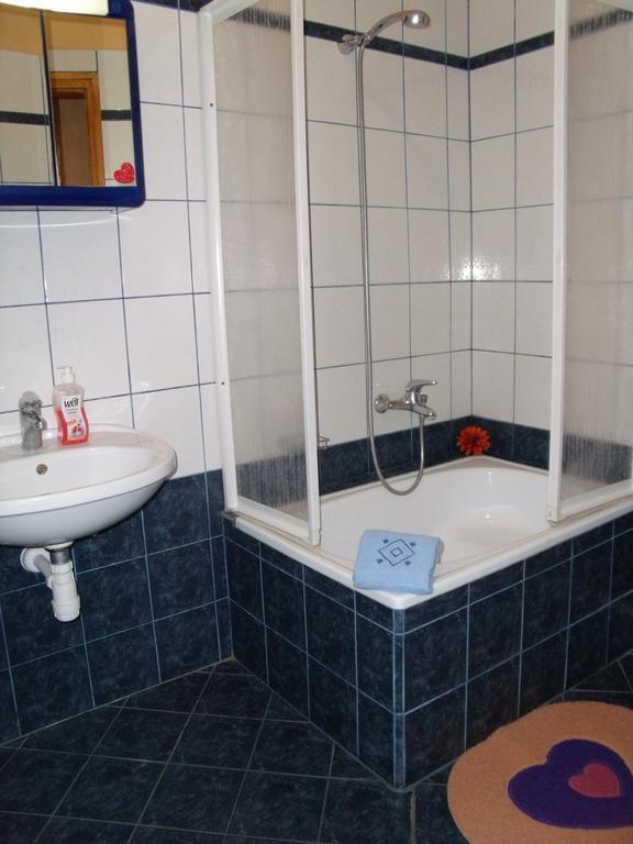 Apartament Viola Vendeghaz Kehidakustány Zewnętrze zdjęcie